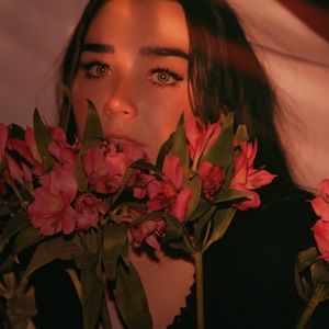 Meet your Posher, Lily